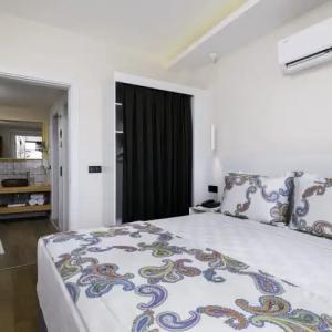 Ece Marina Suit - 150