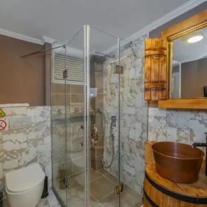 Ece Marina Suit - 133