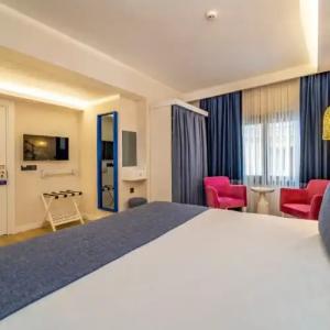 Ece Marina Suit - 121