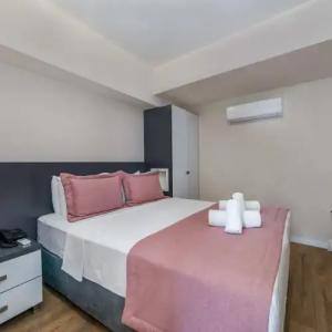 Ece Marina Suit - 126