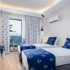 Ece Marina Suit - 168