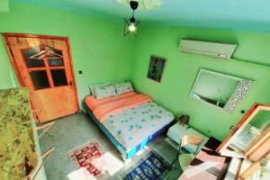 hostel vague, Antalya