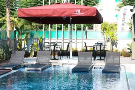 Laren Sea Side Spa - 15