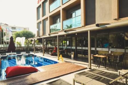 Laren Sea Side Spa - 16