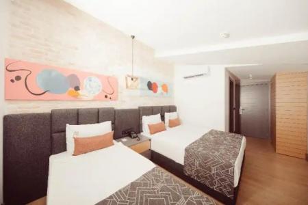 Laren Sea Side Spa - 33