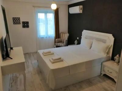 Elda Alaçatı Boutique - 1