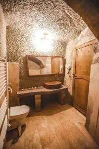 Mahperi Cappadocia Cave - 86