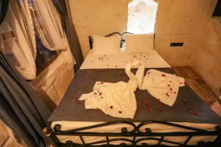 Mahperi Cappadocia Cave - 23