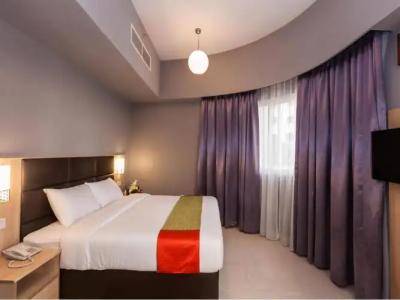 Florida Square (Previously known Flora Square) - 64