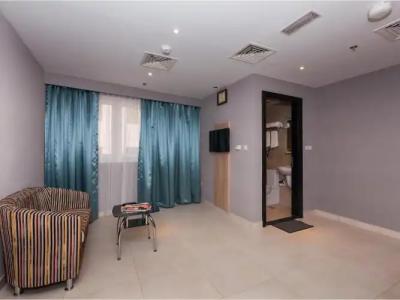 Florida Square (Previously known Flora Square) - 85