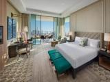 Mandarin room with panoramic view