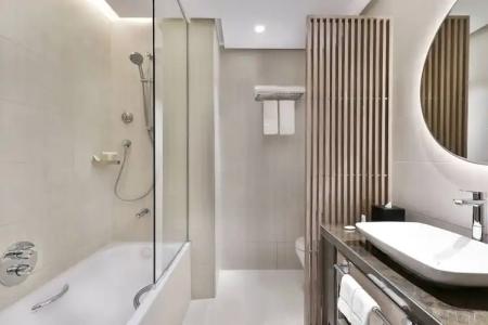Courtyard by Marriott Dubai, Al Barsha - 81