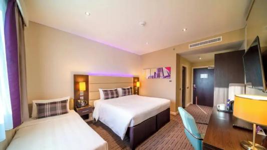Premier Inn Dubai Al Jaddaf - 112