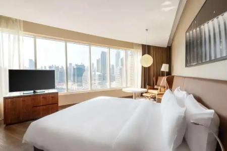 Radisson Blu, Dubai Canal View - 115