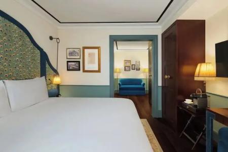 Maxwell Reserve Singapore, Autograph Collection - 64