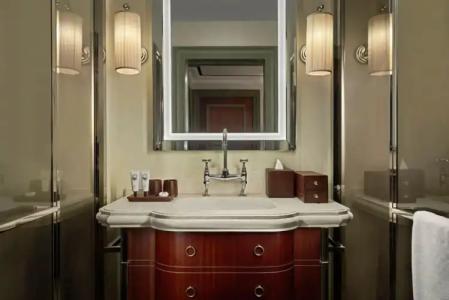 Maxwell Reserve Singapore, Autograph Collection - 56