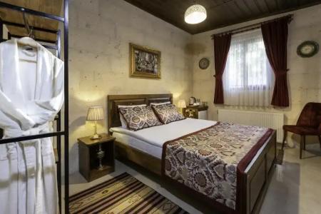 Lord of Cappadocia - 32