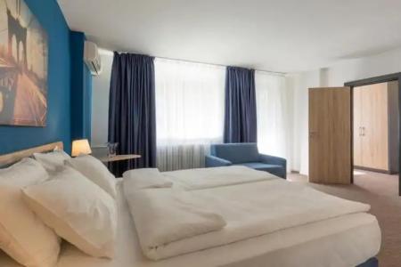 Premium Crown Suites - 107