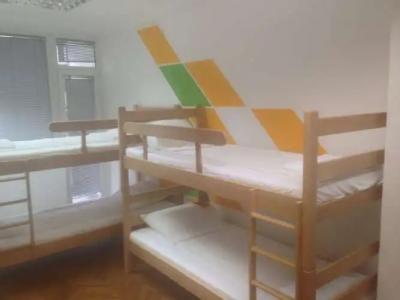 Premium Crown Suites - 12