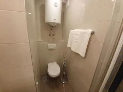 Premium Crown Suites - 8