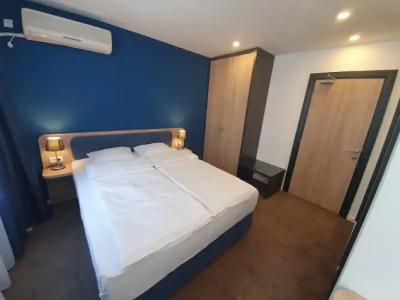 Premium Crown Suites - 73