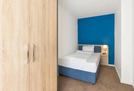 Premium Crown Suites - 100