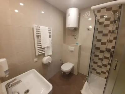 Premium Crown Suites - 70