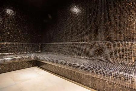 Radisson Blu & Residences - 21