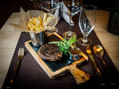 Radisson Blu & Residences - 7