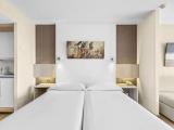 Superior Double room with balcony and with sea view
