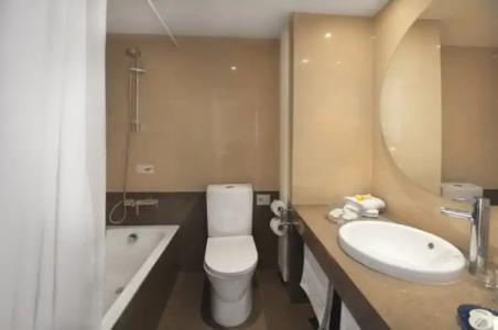 Louis Phaethon Beach - 103