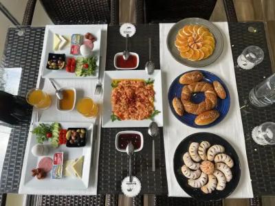 SARIGERME NEW GATE - 13