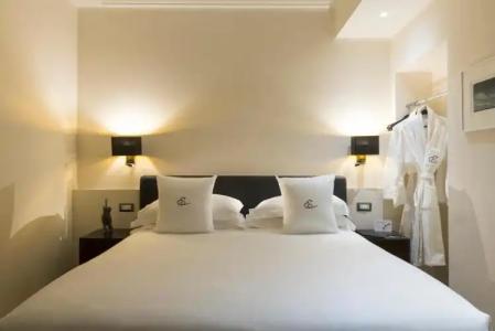 Elizabeth Lifestyle - 15