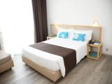 Standard Triple room with balcony