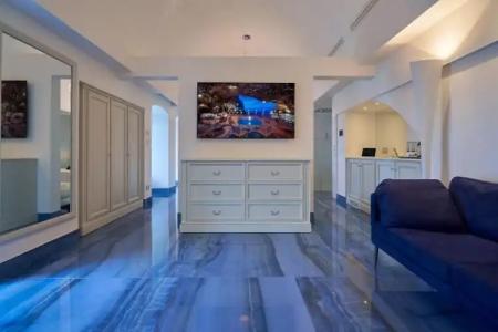 Grotta Palazzese - 33