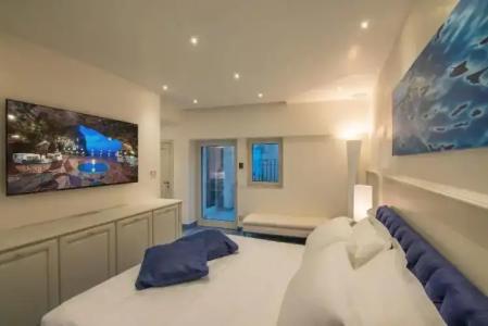 Grotta Palazzese - 27