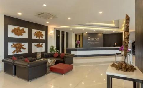 Queenco & Casino