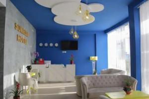 Sunrise Hotel, Sarande