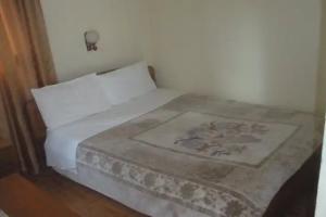 Qiqi Hotel, Gjirokaster