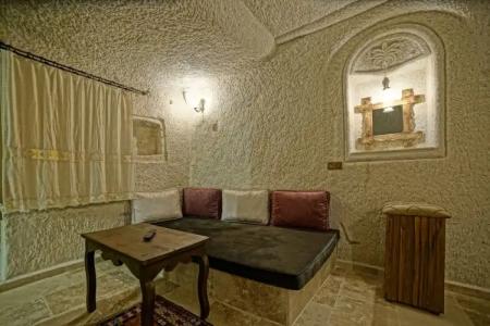 Risus Cave Suites - 75