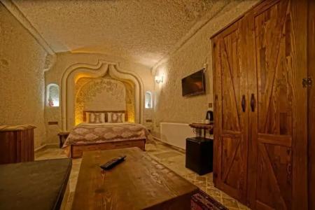 Risus Cave Suites - 119