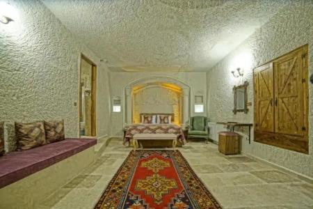 Risus Cave Suites - 116