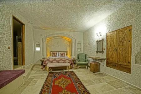 Risus Cave Suites - 117