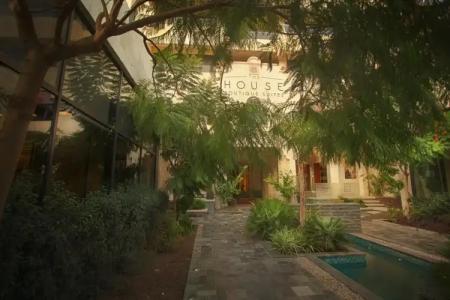 The House Boutique Suites - 42