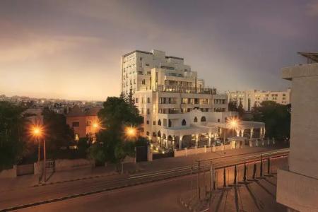 The House Boutique Suites - 20