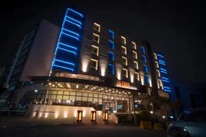 La Casa Hotel - by FHM, Amman