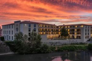 DoubleTree by Hilton Carcassonne, Carcassonne