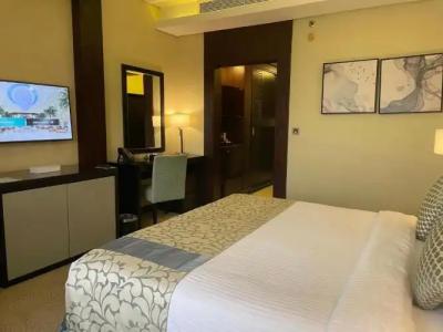 Triumph Luxury - 103