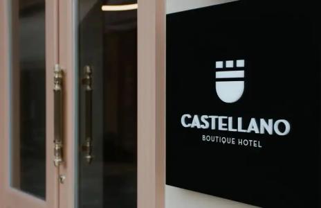 Castellano & Suites - 23