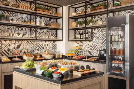 Courtyard by Marriott Phnom Penh - 10